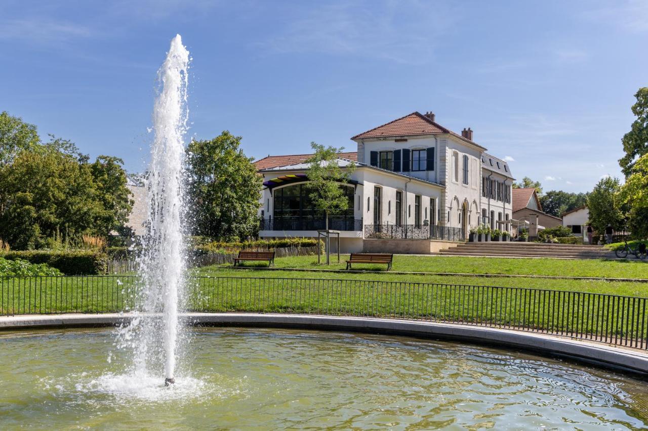 Hotel Au Chateau Villers-les-Nancy Bagian luar foto