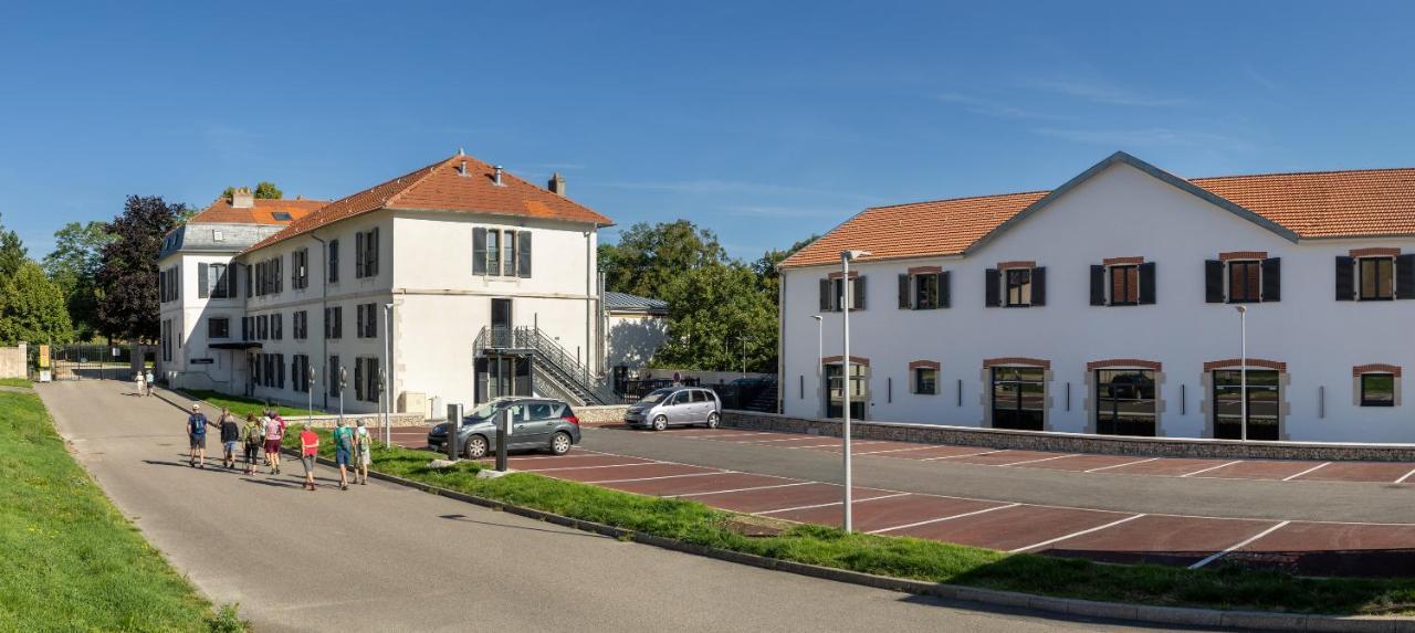 Hotel Au Chateau Villers-les-Nancy Bagian luar foto