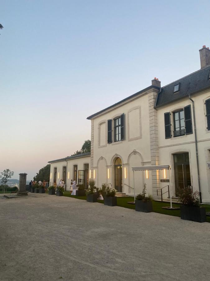 Hotel Au Chateau Villers-les-Nancy Bagian luar foto