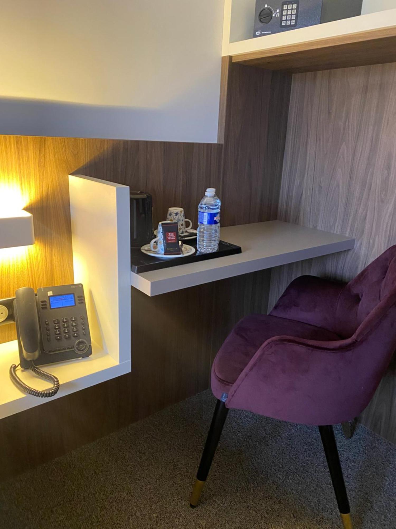 Hotel Au Chateau Villers-les-Nancy Bagian luar foto