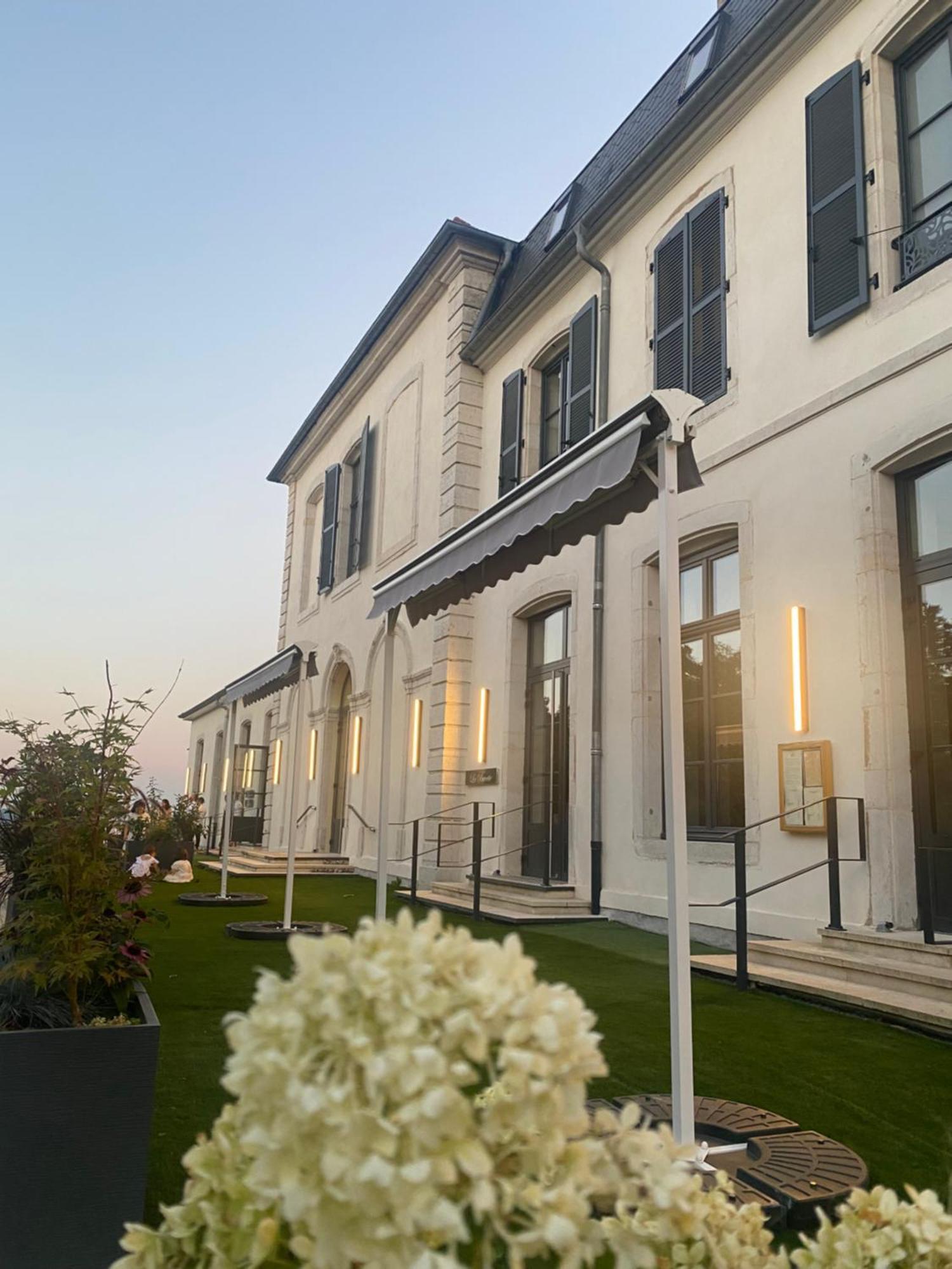 Hotel Au Chateau Villers-les-Nancy Bagian luar foto